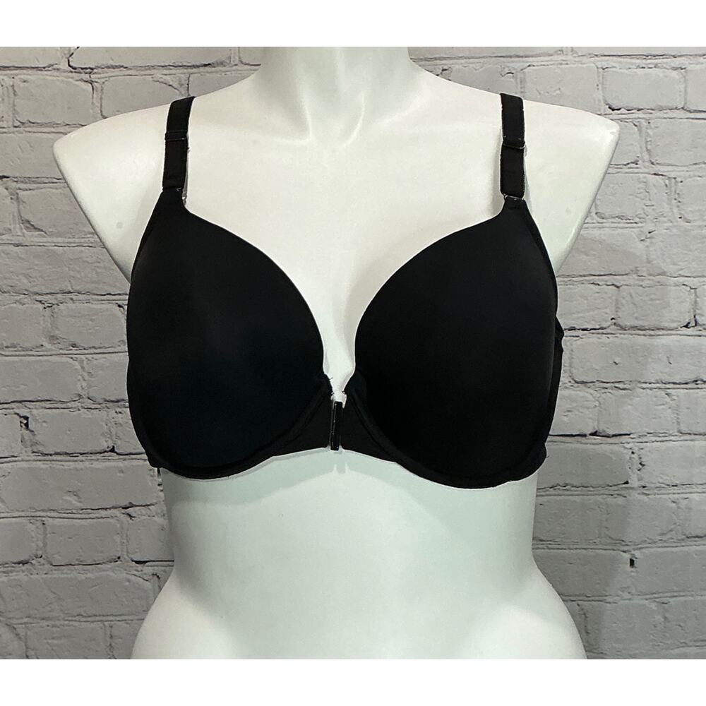 Torrid Women's Black Perfect T-Shirt Front-Close Bra (Size 42C)